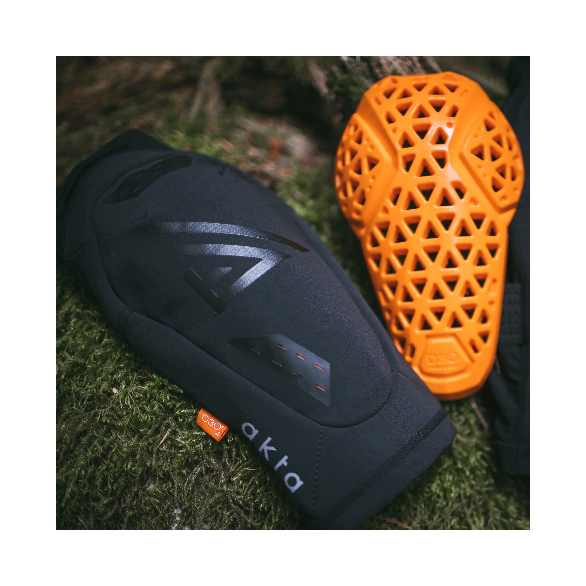 Trail Knee Pad - Image 4